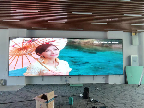 张北P1.53led小间距屏安装案例